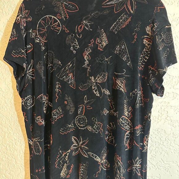 Chico's Travelers Black Abstract Floral V-Neck Short Sleeve Shirt 2‎ Medium - Picture 4 of 7